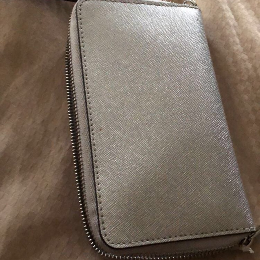 MK Silver Wallet